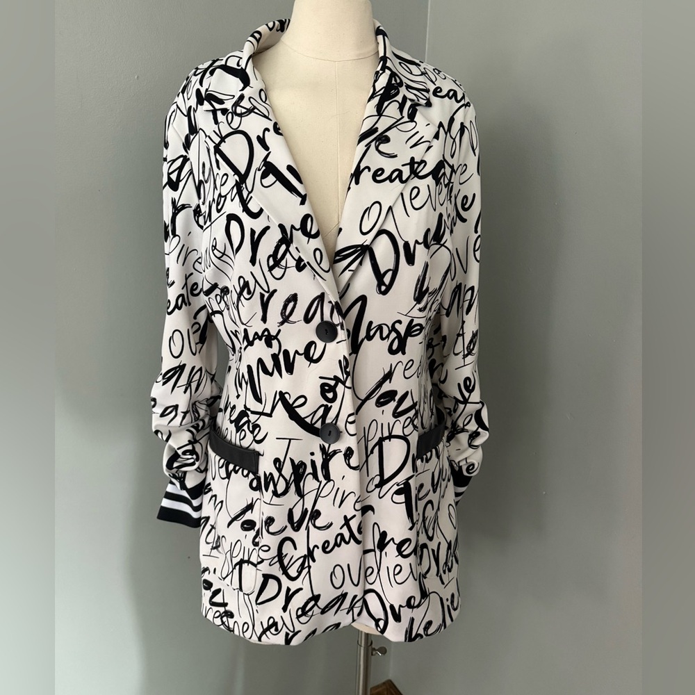 Joseph Ribkoff Black & White Sporty Blazer Size 6 style 211152